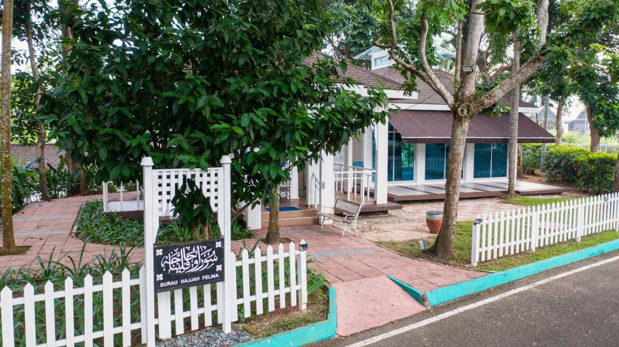 Ombak Villa Langkawi Pantai Cenang  Eksteriør bilde